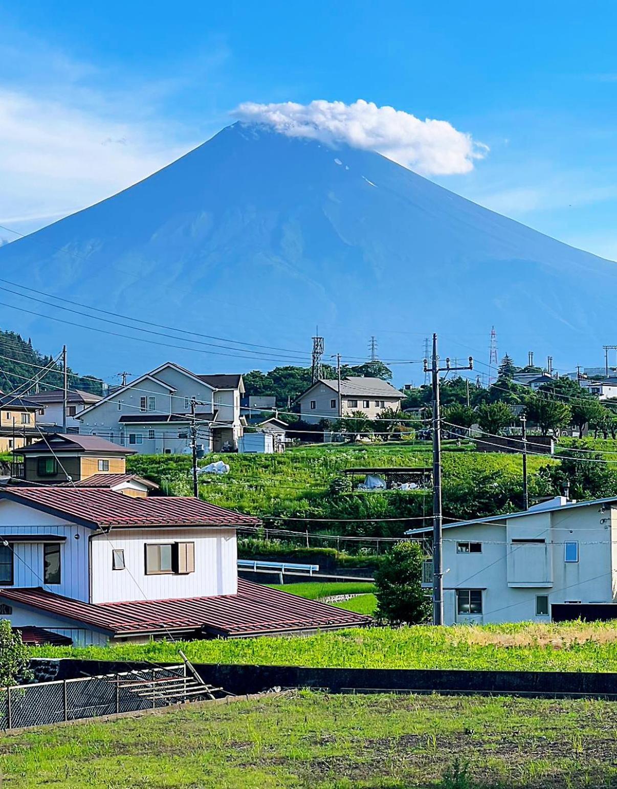 富士山を眺められる宿 ゲストハウス花水木 Nishikatsura Exterior foto